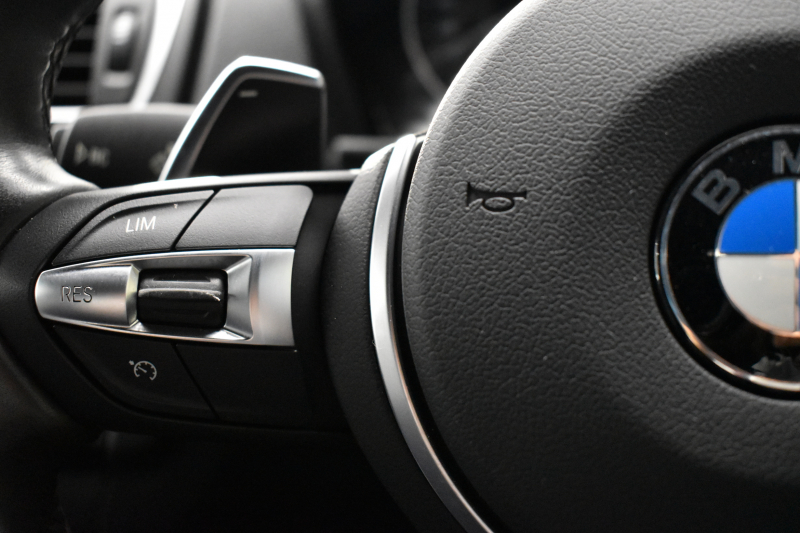 BMW 2シリーズ M240i 直6ﾀｰﾎﾞ 変更後ｴﾝｼﾞﾝ 340馬力 ﾋｰﾀｰ付黒革 ｱﾀﾞﾌﾟﾃｨﾌﾞMｻｽﾍﾟﾝｼｮﾝ  Mﾌﾞﾚｰｷ 18AW 衝突軽減ﾌﾞﾚｰｷ 車線逸脱&歩行者警告 ﾀｯﾁﾊﾟｯﾄﾞﾅﾋﾞ ﾌﾙｾｸﾞ Bｶﾒﾗ ﾘｱPDC ﾘﾝｸﾞ付ｷｾﾉﾝﾍｯﾄﾞﾗｲﾄ ﾄﾞﾗﾊﾟﾌｫ iｽﾄｯﾌﾟ ｽﾏｰﾄｷｰ  2年保証