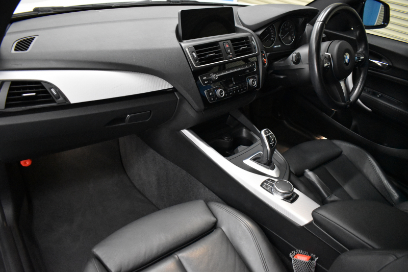 BMW 2シリーズ M240i 直6ﾀｰﾎﾞ 変更後ｴﾝｼﾞﾝ 340馬力 ﾋｰﾀｰ付黒革 ｱﾀﾞﾌﾟﾃｨﾌﾞMｻｽﾍﾟﾝｼｮﾝ  Mﾌﾞﾚｰｷ 18AW 衝突軽減ﾌﾞﾚｰｷ 車線逸脱&歩行者警告 ﾀｯﾁﾊﾟｯﾄﾞﾅﾋﾞ ﾌﾙｾｸﾞ Bｶﾒﾗ ﾘｱPDC ﾘﾝｸﾞ付ｷｾﾉﾝﾍｯﾄﾞﾗｲﾄ ﾄﾞﾗﾊﾟﾌｫ iｽﾄｯﾌﾟ ｽﾏｰﾄｷｰ  2年保証