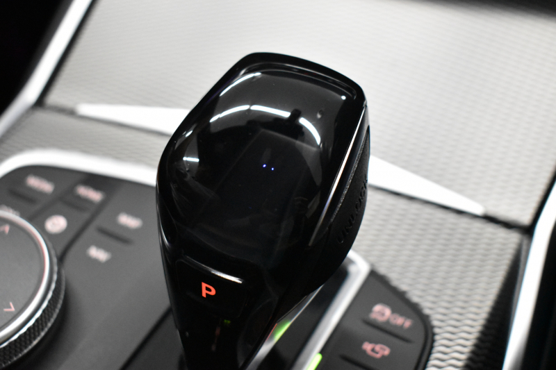 BMW 3シリーズ M340i Xﾄﾞﾗｲﾌﾞ G20型 直6ﾀｰﾎﾞ ﾋｰﾀｰ付茶革 19AW 追従ACC HUD ﾚｰｻﾞｰLEDﾗｲﾄ 可変Mｻｽ Mﾌﾞﾚｰｷ 4WD ｼﾞｪｽﾁｬｰｺﾝﾄﾛｰﾙ ﾊｰﾏﾝｶｰﾄﾞﾝｽﾋﾟｰｶｰ 側面衝突&車線変更&逸脱&歩行車警告 後退ｱｼｽﾄ Pｱｼｽﾄ ﾌﾙｾｸﾞﾀｯﾁﾊﾟﾈﾙﾅﾋﾞ ｱｯﾌﾟﾙｶｰﾌﾟﾚｲ 2年保証