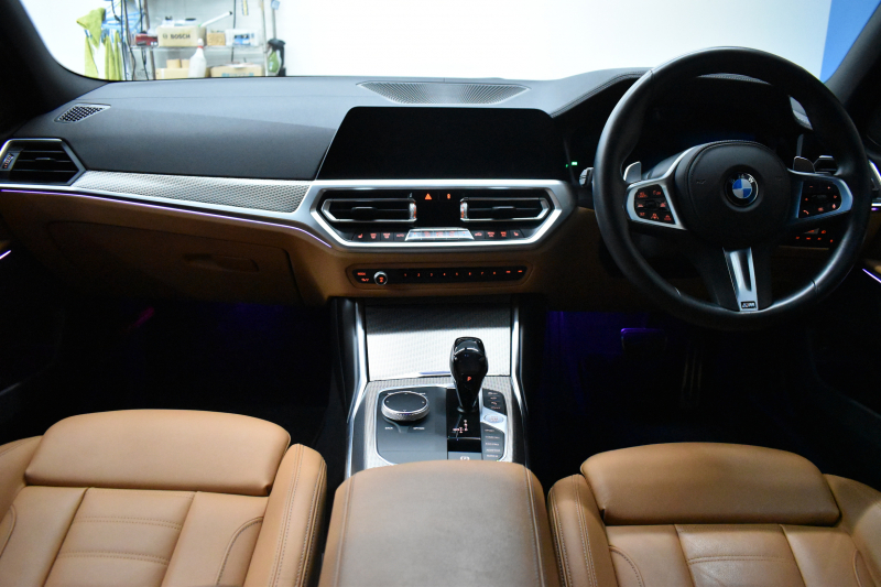 BMW 3シリーズ M340i Xﾄﾞﾗｲﾌﾞ G20型 直6ﾀｰﾎﾞ ﾋｰﾀｰ付茶革 19AW 追従ACC HUD ﾚｰｻﾞｰLEDﾗｲﾄ 可変Mｻｽ Mﾌﾞﾚｰｷ 4WD ｼﾞｪｽﾁｬｰｺﾝﾄﾛｰﾙ ﾊｰﾏﾝｶｰﾄﾞﾝｽﾋﾟｰｶｰ 側面衝突&車線変更&逸脱&歩行車警告 後退ｱｼｽﾄ Pｱｼｽﾄ ﾌﾙｾｸﾞﾀｯﾁﾊﾟﾈﾙﾅﾋﾞ ｱｯﾌﾟﾙｶｰﾌﾟﾚｲ 2年保証