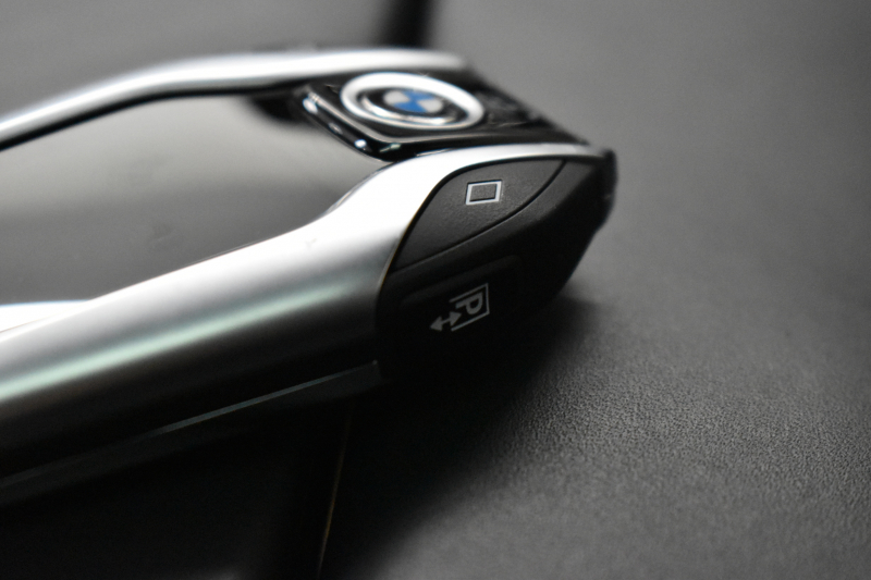 BMW 7シリーズ 740i Mｽﾎﾟｰﾂ ﾘｱｺﾝﾌｫｰﾄP ﾘｱｴﾝﾀｰﾃｲﾒﾝﾄP ｻﾝﾙｰﾌ BMWﾚｰｻﾞｰLED 前席ﾏｯｻｰｼﾞ全席ﾋｰﾀｰ&ﾍﾞﾝﾁﾚｰｼｮﾝ付黒革 ACC HUD ﾊｰﾏﾝｶｰﾄﾞﾝ ｼﾞｪｽﾁｬｰｺﾝﾄﾛｰﾙ ﾀｯﾁﾊﾟﾈﾙﾅﾋﾞ3Dﾋﾞｭｰ LCW 液晶ﾒｰﾀｰ 20AW 2年保証