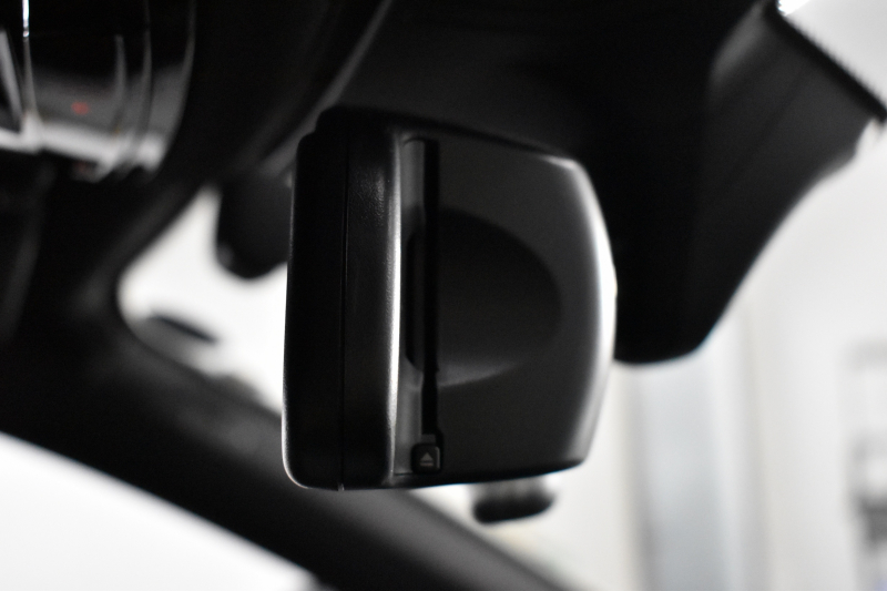 BMW 7シリーズ 740i Mｽﾎﾟｰﾂ ﾘｱｺﾝﾌｫｰﾄP ﾘｱｴﾝﾀｰﾃｲﾒﾝﾄP ｻﾝﾙｰﾌ BMWﾚｰｻﾞｰLED 前席ﾏｯｻｰｼﾞ全席ﾋｰﾀｰ&ﾍﾞﾝﾁﾚｰｼｮﾝ付黒革 ACC HUD ﾊｰﾏﾝｶｰﾄﾞﾝ ｼﾞｪｽﾁｬｰｺﾝﾄﾛｰﾙ ﾀｯﾁﾊﾟﾈﾙﾅﾋﾞ3Dﾋﾞｭｰ LCW 液晶ﾒｰﾀｰ 20AW 2年保証