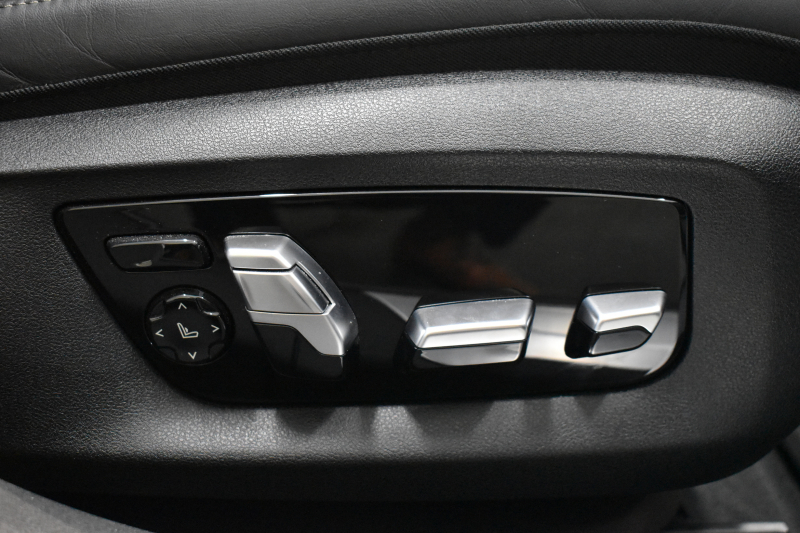 BMW 7シリーズ 740i Mｽﾎﾟｰﾂ ﾘｱｺﾝﾌｫｰﾄP ﾘｱｴﾝﾀｰﾃｲﾒﾝﾄP ｻﾝﾙｰﾌ BMWﾚｰｻﾞｰLED 前席ﾏｯｻｰｼﾞ全席ﾋｰﾀｰ&ﾍﾞﾝﾁﾚｰｼｮﾝ付黒革 ACC HUD ﾊｰﾏﾝｶｰﾄﾞﾝ ｼﾞｪｽﾁｬｰｺﾝﾄﾛｰﾙ ﾀｯﾁﾊﾟﾈﾙﾅﾋﾞ3Dﾋﾞｭｰ LCW 液晶ﾒｰﾀｰ 20AW 2年保証