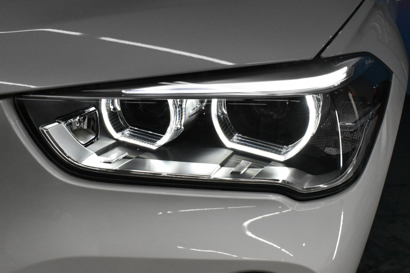 BMW X1 Xdrive18d Xﾗｲﾝ 4WD ﾊｲﾗｲﾝ&ｺﾝﾌｫｰﾄP ｱﾄﾞﾊﾞﾝｽﾄﾞｱｸﾃｨﾌﾞｾｰﾌﾃｨP 追従ACC HUD ﾋｰﾀｰ付電動黒革 ﾀｯﾁﾊﾊﾟｯﾄﾞiﾄﾞﾗｲﾌﾞﾅﾋﾞ LEDﾍｯﾄﾞﾗｲﾄ 衝突軽減B 車線逸脱&歩行者警告  Bｶﾒﾗ Pｱｼｽﾄ 前後PDC 電動ﾄﾗﾝｸ  ｽﾏｰﾄｷｰ Bluetoothｵｰﾃﾞｨｵ＆通話 2年保証