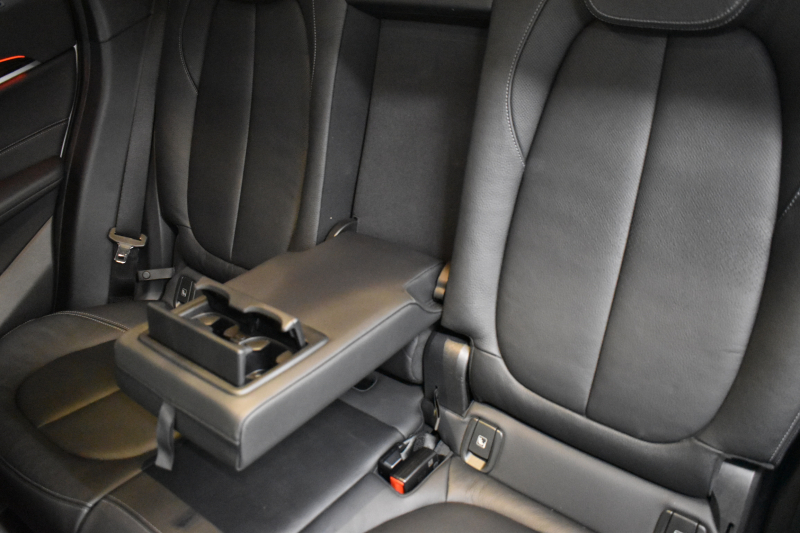 BMW X1 Xdrive18d Xﾗｲﾝ 4WD ﾊｲﾗｲﾝ&ｺﾝﾌｫｰﾄP ｱﾄﾞﾊﾞﾝｽﾄﾞｱｸﾃｨﾌﾞｾｰﾌﾃｨP 追従ACC HUD ﾋｰﾀｰ付電動黒革 ﾀｯﾁﾊﾊﾟｯﾄﾞiﾄﾞﾗｲﾌﾞﾅﾋﾞ LEDﾍｯﾄﾞﾗｲﾄ 衝突軽減B 車線逸脱&歩行者警告  Bｶﾒﾗ Pｱｼｽﾄ 前後PDC 電動ﾄﾗﾝｸ  ｽﾏｰﾄｷｰ Bluetoothｵｰﾃﾞｨｵ＆通話 2年保証