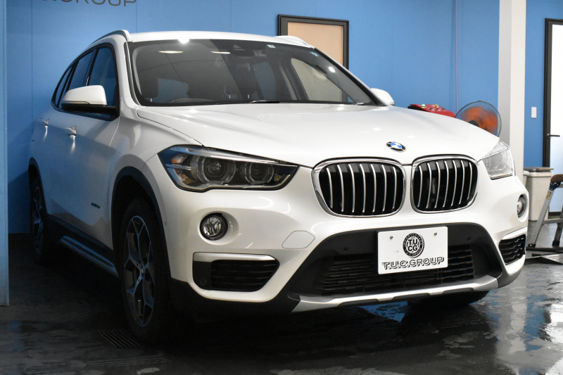 BMW X1 Xdrive18d Xﾗｲﾝ 4WD ﾊｲﾗｲﾝ&ｺﾝﾌｫｰﾄP ｱﾄﾞﾊﾞﾝｽﾄﾞｱｸﾃｨﾌﾞｾｰﾌﾃｨP 追従ACC HUD ﾋｰﾀｰ付電動黒革 ﾀｯﾁﾊﾊﾟｯﾄﾞiﾄﾞﾗｲﾌﾞﾅﾋﾞ LEDﾍｯﾄﾞﾗｲﾄ 衝突軽減B 車線逸脱&歩行者警告  Bｶﾒﾗ Pｱｼｽﾄ 前後PDC 電動ﾄﾗﾝｸ  ｽﾏｰﾄｷｰ Bluetoothｵｰﾃﾞｨｵ＆通話 2年保証
