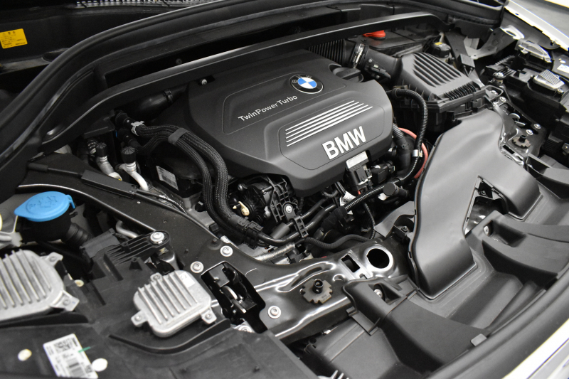 BMW X1 Xdrive18d Xﾗｲﾝ 4WD ﾊｲﾗｲﾝ&ｺﾝﾌｫｰﾄP ｱﾄﾞﾊﾞﾝｽﾄﾞｱｸﾃｨﾌﾞｾｰﾌﾃｨP 追従ACC HUD ﾋｰﾀｰ付電動黒革 ﾀｯﾁﾊﾊﾟｯﾄﾞiﾄﾞﾗｲﾌﾞﾅﾋﾞ LEDﾍｯﾄﾞﾗｲﾄ 衝突軽減B 車線逸脱&歩行者警告  Bｶﾒﾗ Pｱｼｽﾄ 前後PDC 電動ﾄﾗﾝｸ  ｽﾏｰﾄｷｰ Bluetoothｵｰﾃﾞｨｵ＆通話 2年保証