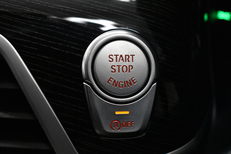 BMW 7シリーズ 740i Mｽﾎﾟｰﾂ ﾘｱｺﾝﾌｫｰﾄP 後席ﾓﾆﾀｰ ｻﾝﾙｰﾌ BMWﾚｰｻﾞｰLED ｽﾃｱﾘﾝｸﾞﾋｰﾀｰ 前席ﾏｯｻｰｼﾞ全席ﾋｰﾀｰ&ﾍﾞﾝﾁﾚｰｼｮﾝ付ﾓｶ革 ACC HUD ﾘﾓｰﾄ駐車 ﾊｰﾏﾝｶｰﾄﾞﾝ  ﾀｯﾁﾊﾟﾈﾙﾅﾋﾞ3Dﾋﾞｭｰ LCW 液晶ﾒｰﾀｰ 20AW 2年保証