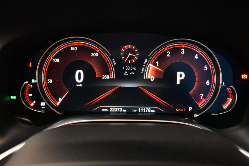 BMW 7シリーズ 740i Mｽﾎﾟｰﾂ ﾘｱｺﾝﾌｫｰﾄP 後席ﾓﾆﾀｰ ｻﾝﾙｰﾌ BMWﾚｰｻﾞｰLED ｽﾃｱﾘﾝｸﾞﾋｰﾀｰ 前席ﾏｯｻｰｼﾞ全席ﾋｰﾀｰ&ﾍﾞﾝﾁﾚｰｼｮﾝ付ﾓｶ革 ACC HUD ﾘﾓｰﾄ駐車 ﾊｰﾏﾝｶｰﾄﾞﾝ  ﾀｯﾁﾊﾟﾈﾙﾅﾋﾞ3Dﾋﾞｭｰ LCW 液晶ﾒｰﾀｰ 20AW 2年保証