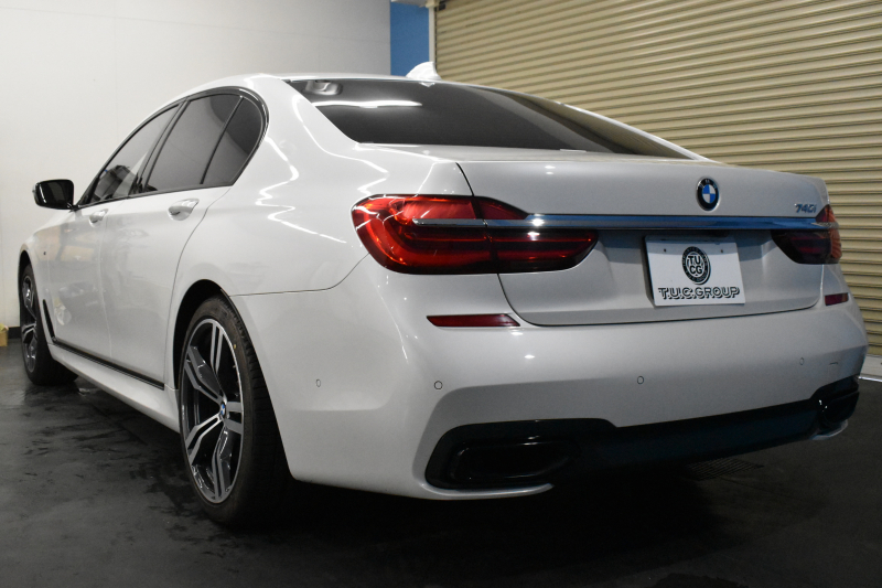 BMW 7シリーズ 740i Mｽﾎﾟｰﾂ ﾘｱｺﾝﾌｫｰﾄP 後席ﾓﾆﾀｰ ｻﾝﾙｰﾌ BMWﾚｰｻﾞｰLED ｽﾃｱﾘﾝｸﾞﾋｰﾀｰ 前席ﾏｯｻｰｼﾞ全席ﾋｰﾀｰ&ﾍﾞﾝﾁﾚｰｼｮﾝ付ﾓｶ革 ACC HUD ﾘﾓｰﾄ駐車 ﾊｰﾏﾝｶｰﾄﾞﾝ  ﾀｯﾁﾊﾟﾈﾙﾅﾋﾞ3Dﾋﾞｭｰ LCW 液晶ﾒｰﾀｰ 20AW 2年保証
