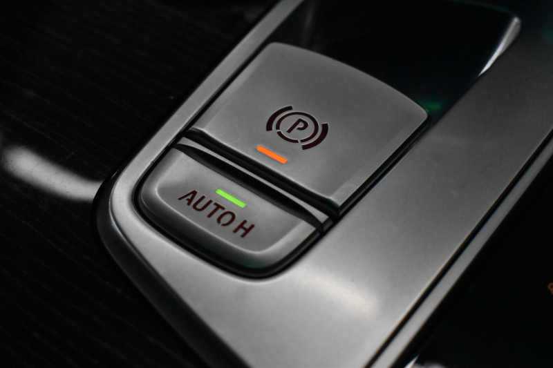 BMW 7シリーズ 740i Mｽﾎﾟｰﾂ ﾘｱｺﾝﾌｫｰﾄP 後席ﾓﾆﾀｰ ｻﾝﾙｰﾌ BMWﾚｰｻﾞｰLED ｽﾃｱﾘﾝｸﾞﾋｰﾀｰ 前席ﾏｯｻｰｼﾞ全席ﾋｰﾀｰ&ﾍﾞﾝﾁﾚｰｼｮﾝ付ﾓｶ革 ACC HUD ﾘﾓｰﾄ駐車 ﾊｰﾏﾝｶｰﾄﾞﾝ  ﾀｯﾁﾊﾟﾈﾙﾅﾋﾞ3Dﾋﾞｭｰ LCW 液晶ﾒｰﾀｰ 20AW 2年保証