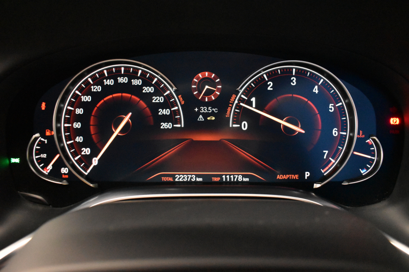 BMW 7シリーズ 740i Mｽﾎﾟｰﾂ ﾘｱｺﾝﾌｫｰﾄP 後席ﾓﾆﾀｰ ｻﾝﾙｰﾌ BMWﾚｰｻﾞｰLED ｽﾃｱﾘﾝｸﾞﾋｰﾀｰ 前席ﾏｯｻｰｼﾞ全席ﾋｰﾀｰ&ﾍﾞﾝﾁﾚｰｼｮﾝ付ﾓｶ革 ACC HUD ﾘﾓｰﾄ駐車 ﾊｰﾏﾝｶｰﾄﾞﾝ  ﾀｯﾁﾊﾟﾈﾙﾅﾋﾞ3Dﾋﾞｭｰ LCW 液晶ﾒｰﾀｰ 20AW 2年保証