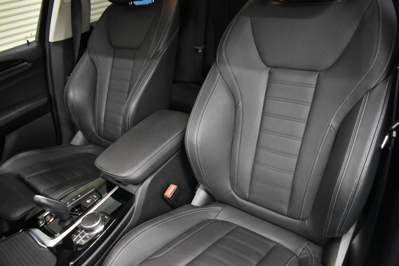 BMW X3 Xﾄﾞﾗｲﾌﾞ 20d Xﾗｲﾝ G01型 1ｵｰﾅｰ ﾍｷｻｺﾞﾅﾙLEDﾍｯﾄﾞﾗｲﾄ&ﾃｰﾙ 追従ACC ﾋｰﾀｰ付黒革 車線変更&逸脱&歩行者警告 衝突軽減ﾌﾞﾚｰｷ 19AW ﾀｯﾁﾊﾟﾈﾙﾅﾋﾞ ﾌﾙｾｸﾞ 3Dﾋﾞｭｰ ﾄｯﾌﾟﾋﾞｭｰ Bｶﾒﾗ 電動Rｹﾞｰﾄ ﾜｲﾔﾚｽ充電 ﾄﾞﾗﾊﾟﾌｫ 2年保証