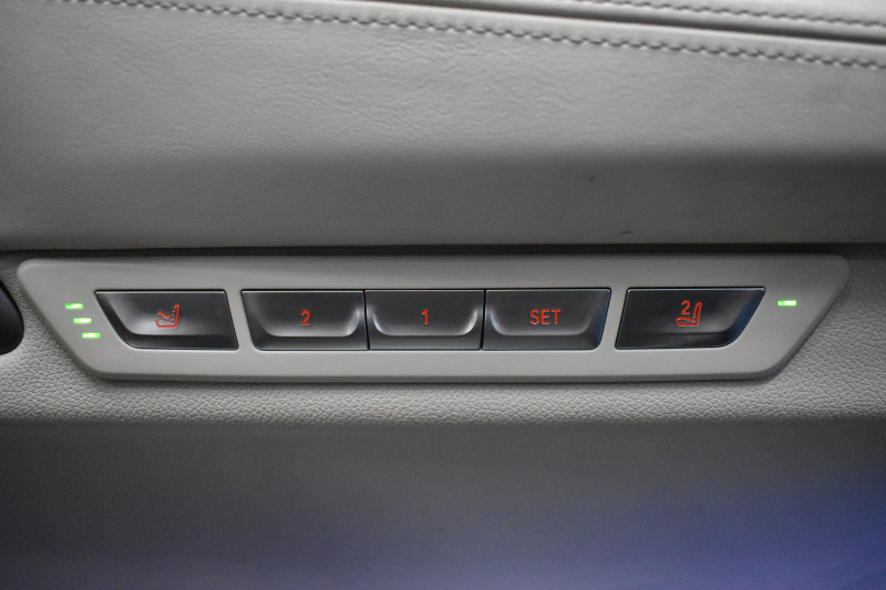 BMW 7シリーズ 740i ﾌﾟﾗｽP ﾚｰｻﾞｰLED ｻﾝﾙｰﾌ 追従ACC 全席ﾋｰﾀｰ付白革 Fﾍﾞﾝﾁﾚｰｼｮﾝ&ﾏｯｻｰｼﾞ HUD ﾊｰﾏﾝｶｰﾄﾞﾝ ｵﾌﾟｼｮﾝ20AW 車線変更&逸脱&歩行者警告 ﾀｯﾁﾊﾟﾈﾙﾅﾋﾞ ｼﾞｪｽﾁｬｰｺﾝﾄﾛｰﾙ ﾌﾙｾｸﾞ 3Dﾋﾞｭｰ Bｶﾒﾗ 電動ﾄﾗﾝｸ ｽﾏｰﾄｷｰ 2年保証