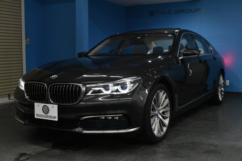 BMW 7シリーズ 740i ﾌﾟﾗｽP ﾚｰｻﾞｰLED ｻﾝﾙｰﾌ 追従ACC 全席ﾋｰﾀｰ付白革 Fﾍﾞﾝﾁﾚｰｼｮﾝ&ﾏｯｻｰｼﾞ HUD ﾊｰﾏﾝｶｰﾄﾞﾝ ｵﾌﾟｼｮﾝ20AW 車線変更&逸脱&歩行者警告 ﾀｯﾁﾊﾟﾈﾙﾅﾋﾞ ｼﾞｪｽﾁｬｰｺﾝﾄﾛｰﾙ ﾌﾙｾｸﾞ 3Dﾋﾞｭｰ Bｶﾒﾗ 電動ﾄﾗﾝｸ ｽﾏｰﾄｷｰ 2年保証