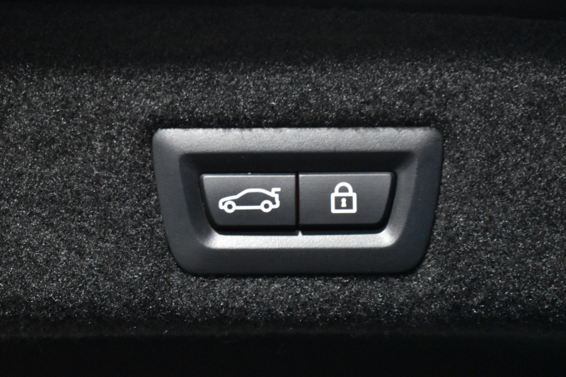 BMW 7シリーズ 740i ﾌﾟﾗｽP ﾚｰｻﾞｰLED ｻﾝﾙｰﾌ 追従ACC 全席ﾋｰﾀｰ付白革 Fﾍﾞﾝﾁﾚｰｼｮﾝ&ﾏｯｻｰｼﾞ HUD ﾊｰﾏﾝｶｰﾄﾞﾝ ｵﾌﾟｼｮﾝ20AW 車線変更&逸脱&歩行者警告 ﾀｯﾁﾊﾟﾈﾙﾅﾋﾞ ｼﾞｪｽﾁｬｰｺﾝﾄﾛｰﾙ ﾌﾙｾｸﾞ 3Dﾋﾞｭｰ Bｶﾒﾗ 電動ﾄﾗﾝｸ ｽﾏｰﾄｷｰ 2年保証