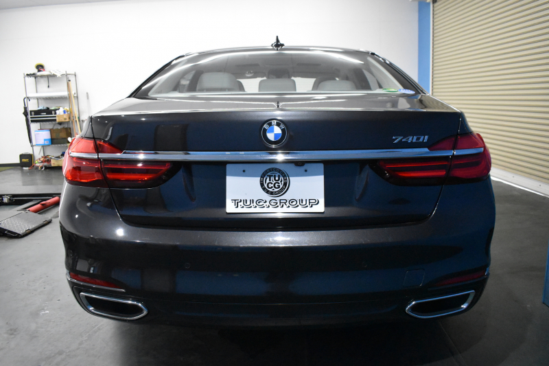 BMW 7シリーズ 740i ﾌﾟﾗｽP ﾚｰｻﾞｰLED ｻﾝﾙｰﾌ 追従ACC 全席ﾋｰﾀｰ付白革 Fﾍﾞﾝﾁﾚｰｼｮﾝ&ﾏｯｻｰｼﾞ HUD ﾊｰﾏﾝｶｰﾄﾞﾝ ｵﾌﾟｼｮﾝ20AW 車線変更&逸脱&歩行者警告 ﾀｯﾁﾊﾟﾈﾙﾅﾋﾞ ｼﾞｪｽﾁｬｰｺﾝﾄﾛｰﾙ ﾌﾙｾｸﾞ 3Dﾋﾞｭｰ Bｶﾒﾗ 電動ﾄﾗﾝｸ ｽﾏｰﾄｷｰ 2年保証