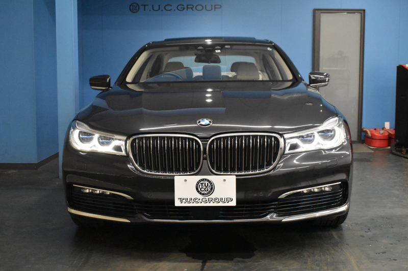 BMW 7シリーズ 740i ﾌﾟﾗｽP ﾚｰｻﾞｰLED ｻﾝﾙｰﾌ 追従ACC 全席ﾋｰﾀｰ付白革 Fﾍﾞﾝﾁﾚｰｼｮﾝ&ﾏｯｻｰｼﾞ HUD ﾊｰﾏﾝｶｰﾄﾞﾝ ｵﾌﾟｼｮﾝ20AW 車線変更&逸脱&歩行者警告 ﾀｯﾁﾊﾟﾈﾙﾅﾋﾞ ｼﾞｪｽﾁｬｰｺﾝﾄﾛｰﾙ ﾌﾙｾｸﾞ 3Dﾋﾞｭｰ Bｶﾒﾗ 電動ﾄﾗﾝｸ ｽﾏｰﾄｷｰ 2年保証