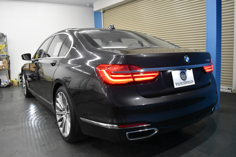 BMW 7シリーズ 740i ﾌﾟﾗｽP ﾚｰｻﾞｰLED ｻﾝﾙｰﾌ 追従ACC 全席ﾋｰﾀｰ付白革 Fﾍﾞﾝﾁﾚｰｼｮﾝ&ﾏｯｻｰｼﾞ HUD ﾊｰﾏﾝｶｰﾄﾞﾝ ｵﾌﾟｼｮﾝ20AW 車線変更&逸脱&歩行者警告 ﾀｯﾁﾊﾟﾈﾙﾅﾋﾞ ｼﾞｪｽﾁｬｰｺﾝﾄﾛｰﾙ ﾌﾙｾｸﾞ 3Dﾋﾞｭｰ Bｶﾒﾗ 電動ﾄﾗﾝｸ ｽﾏｰﾄｷｰ 2年保証