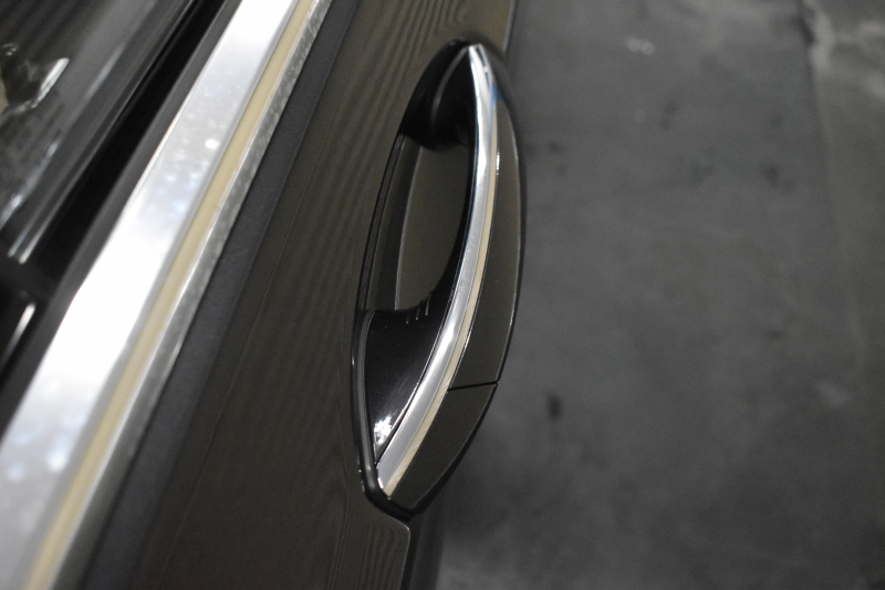 BMW 7シリーズ 740i ﾌﾟﾗｽP ﾚｰｻﾞｰLED ｻﾝﾙｰﾌ 追従ACC 全席ﾋｰﾀｰ付白革 Fﾍﾞﾝﾁﾚｰｼｮﾝ&ﾏｯｻｰｼﾞ HUD ﾊｰﾏﾝｶｰﾄﾞﾝ ｵﾌﾟｼｮﾝ20AW 車線変更&逸脱&歩行者警告 ﾀｯﾁﾊﾟﾈﾙﾅﾋﾞ ｼﾞｪｽﾁｬｰｺﾝﾄﾛｰﾙ ﾌﾙｾｸﾞ 3Dﾋﾞｭｰ Bｶﾒﾗ 電動ﾄﾗﾝｸ ｽﾏｰﾄｷｰ 2年保証