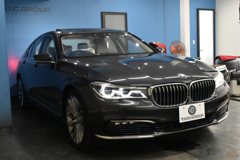 BMW 7シリーズ 740i ﾌﾟﾗｽP ﾚｰｻﾞｰLED ｻﾝﾙｰﾌ 追従ACC 全席ﾋｰﾀｰ付白革 Fﾍﾞﾝﾁﾚｰｼｮﾝ&ﾏｯｻｰｼﾞ HUD ﾊｰﾏﾝｶｰﾄﾞﾝ ｵﾌﾟｼｮﾝ20AW 車線変更&逸脱&歩行者警告 ﾀｯﾁﾊﾟﾈﾙﾅﾋﾞ ｼﾞｪｽﾁｬｰｺﾝﾄﾛｰﾙ ﾌﾙｾｸﾞ 3Dﾋﾞｭｰ Bｶﾒﾗ 電動ﾄﾗﾝｸ ｽﾏｰﾄｷｰ 2年保証