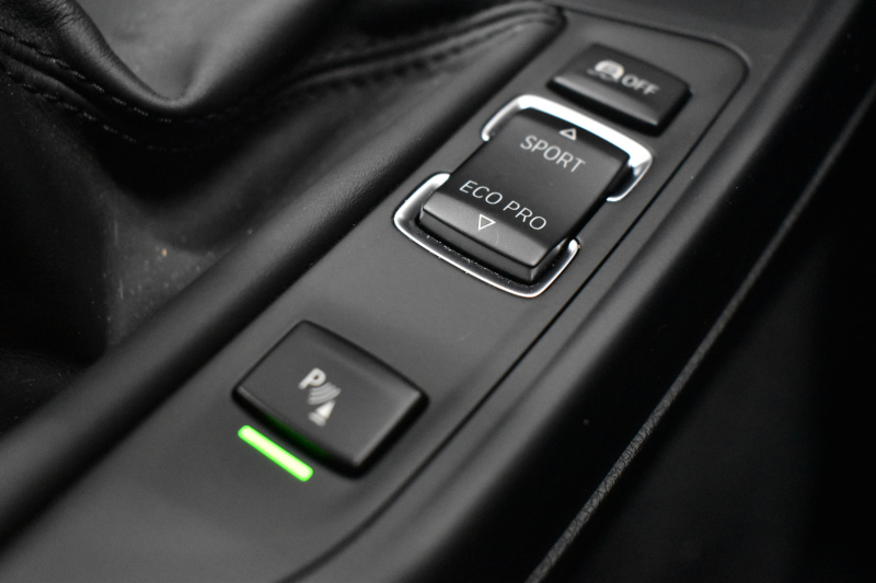 BMW 2シリーズ M240iｸｰﾍﾟ 後期 6速MT 340馬力 直6ﾀｰﾎﾞ ﾍｷｻｺﾞﾅﾙLEDﾍｯﾄﾞ ﾋｰﾀｰ付黒革 ｱﾀﾞﾌﾟﾃｨﾌﾞMｻｽﾍﾟﾝｼｮﾝ Mﾌﾞﾚｰｷ 18AW ｸﾙｺﾝ 車線逸脱&歩行者警告 衝突軽減ﾌﾞﾚｰｷ 専用ｴｱﾛ ﾀｯﾁﾊﾟﾈﾙﾅﾋﾞ Bｶﾒﾗ Pｱｼｽﾄ 前後PDC ﾄﾞﾗﾊﾟﾌｫ ｽﾏｰﾄｷｰ 2年保証2年保証