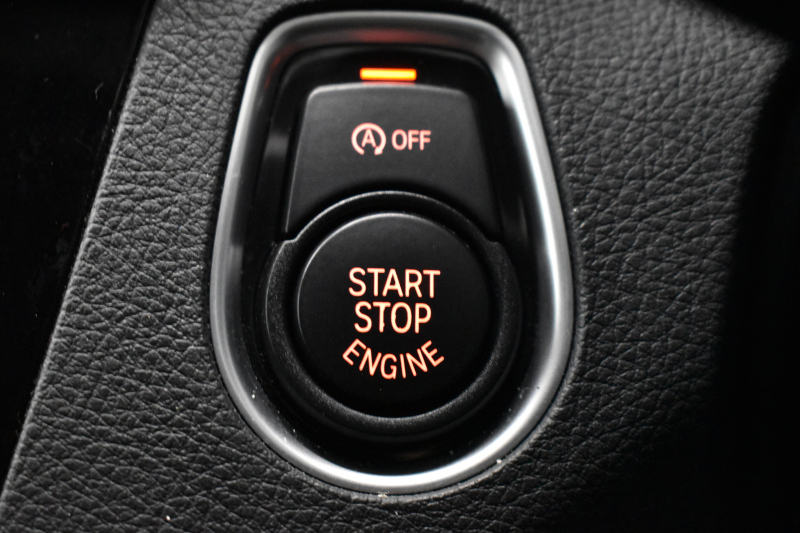 BMW 2シリーズ M240iｸｰﾍﾟ 後期 6速MT 340馬力 直6ﾀｰﾎﾞ ﾍｷｻｺﾞﾅﾙLEDﾍｯﾄﾞ ﾋｰﾀｰ付黒革 ｱﾀﾞﾌﾟﾃｨﾌﾞMｻｽﾍﾟﾝｼｮﾝ Mﾌﾞﾚｰｷ 18AW ｸﾙｺﾝ 車線逸脱&歩行者警告 衝突軽減ﾌﾞﾚｰｷ 専用ｴｱﾛ ﾀｯﾁﾊﾟﾈﾙﾅﾋﾞ Bｶﾒﾗ Pｱｼｽﾄ 前後PDC ﾄﾞﾗﾊﾟﾌｫ ｽﾏｰﾄｷｰ 2年保証2年保証