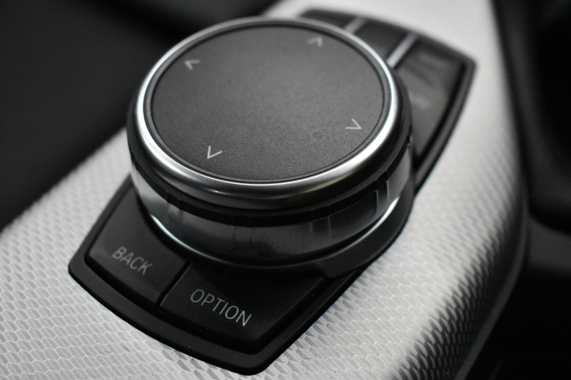 BMW 2シリーズ M240iｸｰﾍﾟ 後期 6速MT 340馬力 直6ﾀｰﾎﾞ ﾍｷｻｺﾞﾅﾙLEDﾍｯﾄﾞ ﾋｰﾀｰ付黒革 ｱﾀﾞﾌﾟﾃｨﾌﾞMｻｽﾍﾟﾝｼｮﾝ Mﾌﾞﾚｰｷ 18AW ｸﾙｺﾝ 車線逸脱&歩行者警告 衝突軽減ﾌﾞﾚｰｷ 専用ｴｱﾛ ﾀｯﾁﾊﾟﾈﾙﾅﾋﾞ Bｶﾒﾗ Pｱｼｽﾄ 前後PDC ﾄﾞﾗﾊﾟﾌｫ ｽﾏｰﾄｷｰ 2年保証2年保証