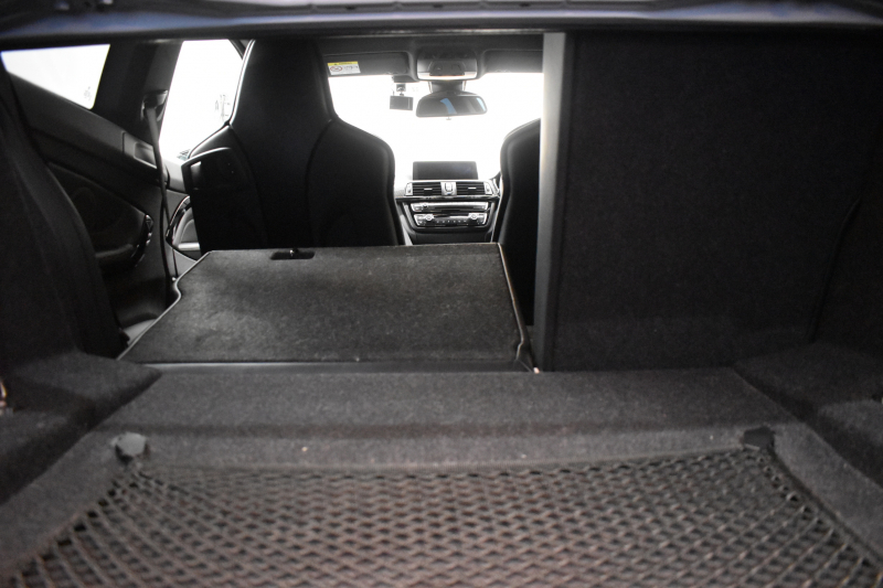 BMW Mシリーズ M4ｸｰﾍﾟ MDCT ｱﾀﾞﾌﾟﾃｨﾌﾞMｻｽﾍﾟﾝｼｮﾝ ﾋｰﾀｰ付ﾌﾞﾗｯｸ革 ｶｰﾎﾞﾝR&ｲﾝﾃﾘｱ  HUD ｱﾀﾞﾌﾟﾃｨﾌﾞLEDﾍｯﾄﾞﾗｲﾄ 7速DCT ｵﾌﾟｼｮﾝ19AW 衝突軽減ﾌﾞﾚｰｷ 車線逸脱&歩行者警告 F&Sｽﾎﾟｲﾗｰ ﾄﾗﾝｸｽﾎﾟｲﾗｰ ﾌﾙｾｸﾞ 前後PDC Bｶﾒﾗ 2年保証