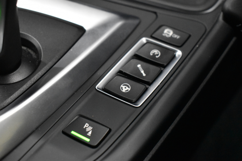 BMW Mシリーズ M4ｸｰﾍﾟ MDCT ｱﾀﾞﾌﾟﾃｨﾌﾞMｻｽﾍﾟﾝｼｮﾝ ﾋｰﾀｰ付ﾌﾞﾗｯｸ革 ｶｰﾎﾞﾝR&ｲﾝﾃﾘｱ  HUD ｱﾀﾞﾌﾟﾃｨﾌﾞLEDﾍｯﾄﾞﾗｲﾄ 7速DCT ｵﾌﾟｼｮﾝ19AW 衝突軽減ﾌﾞﾚｰｷ 車線逸脱&歩行者警告 F&Sｽﾎﾟｲﾗｰ ﾄﾗﾝｸｽﾎﾟｲﾗｰ ﾌﾙｾｸﾞ 前後PDC Bｶﾒﾗ 2年保証