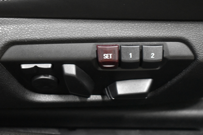 BMW Mシリーズ M4ｸｰﾍﾟ MDCT ｱﾀﾞﾌﾟﾃｨﾌﾞMｻｽﾍﾟﾝｼｮﾝ ﾋｰﾀｰ付ﾌﾞﾗｯｸ革 ｶｰﾎﾞﾝR&ｲﾝﾃﾘｱ  HUD ｱﾀﾞﾌﾟﾃｨﾌﾞLEDﾍｯﾄﾞﾗｲﾄ 7速DCT ｵﾌﾟｼｮﾝ19AW 衝突軽減ﾌﾞﾚｰｷ 車線逸脱&歩行者警告 F&Sｽﾎﾟｲﾗｰ ﾄﾗﾝｸｽﾎﾟｲﾗｰ ﾌﾙｾｸﾞ 前後PDC Bｶﾒﾗ 2年保証