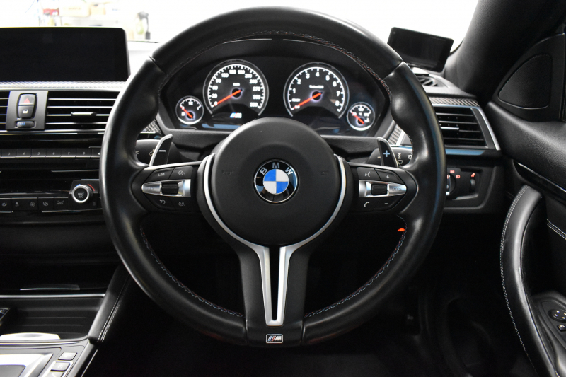 BMW Mシリーズ M4ｸｰﾍﾟ MDCT ｱﾀﾞﾌﾟﾃｨﾌﾞMｻｽﾍﾟﾝｼｮﾝ ﾋｰﾀｰ付ﾌﾞﾗｯｸ革 ｶｰﾎﾞﾝR&ｲﾝﾃﾘｱ  HUD ｱﾀﾞﾌﾟﾃｨﾌﾞLEDﾍｯﾄﾞﾗｲﾄ 7速DCT ｵﾌﾟｼｮﾝ19AW 衝突軽減ﾌﾞﾚｰｷ 車線逸脱&歩行者警告 ﾌﾙｾｸﾞ 前後PDC Bｶﾒﾗ ﾘｱﾃﾞｨﾌｭｰｻﾞｰ 2年保証