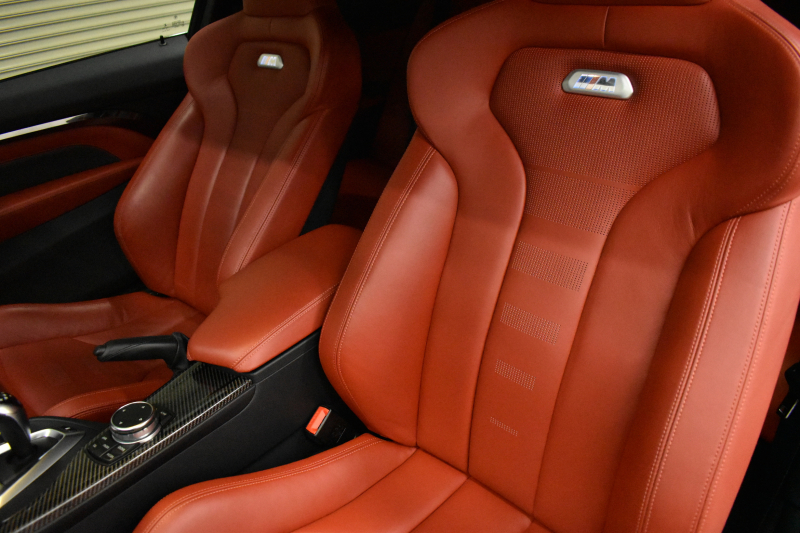 BMW Mシリーズ M4ｸｰﾍﾟ MDCT ﾋｰﾀｰ付ｻｷｰﾙｵﾚﾝｼﾞﾚｻﾞｰ ｶｰﾎﾞﾝR&ｲﾝﾃﾘｱ  HUD ｱﾀﾞﾌﾟﾃｨﾌﾞLEDﾍｯﾄﾞﾗｲﾄ 7速DCT ｵﾌﾟｼｮﾝ19AW 衝突軽減ﾌﾞﾚｰｷ 車線逸脱&歩行者警告 ﾌﾙｾｸﾞ 前後PDC Bｶﾒﾗ 2年保証