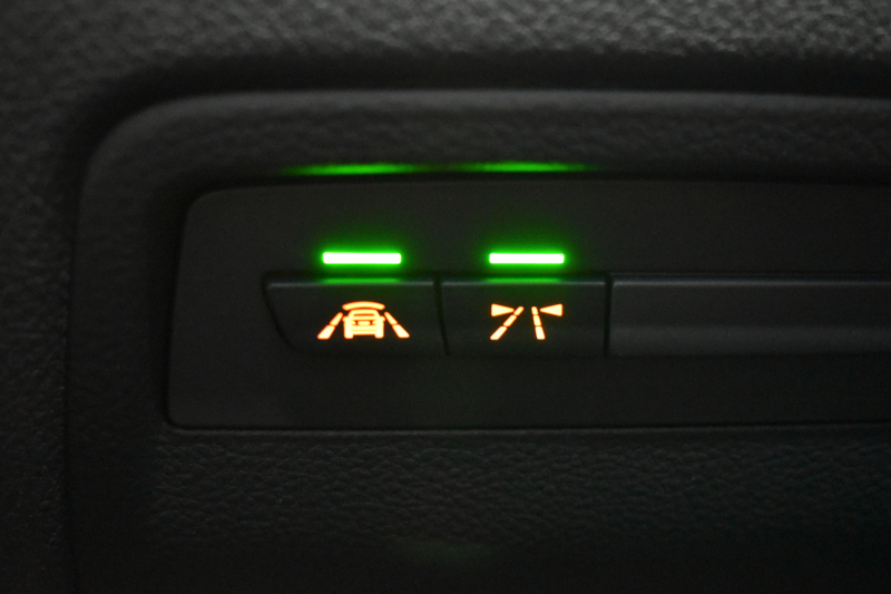 BMW Mシリーズ M4ｸｰﾍﾟ MDCT ﾋｰﾀｰ付ｻｷｰﾙｵﾚﾝｼﾞﾚｻﾞｰ ｶｰﾎﾞﾝR&ｲﾝﾃﾘｱ  HUD ｱﾀﾞﾌﾟﾃｨﾌﾞLEDﾍｯﾄﾞﾗｲﾄ 7速DCT ｵﾌﾟｼｮﾝ19AW 衝突軽減ﾌﾞﾚｰｷ 車線逸脱&歩行者警告 ﾌﾙｾｸﾞ 前後PDC Bｶﾒﾗ 2年保証