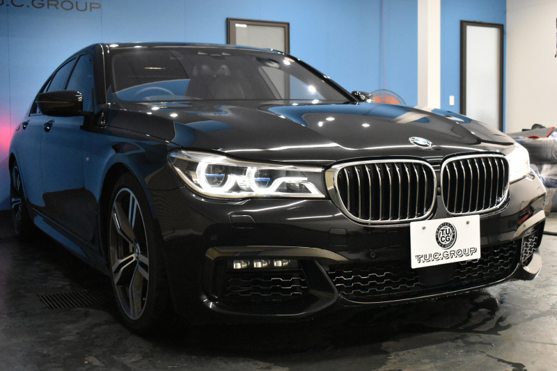 BMW 7シリーズ 750i Mｽﾎﾟｰﾂ ｱﾝﾋﾞｴﾝﾄｴｱP V8 ｻﾝR Fﾏｯｻｰｼﾞ&ﾍﾞﾝﾁﾚｰｼｮﾝ 全席ﾋｰﾀｰ付黒革 ﾚｰｻﾞｰLEDﾍｯﾄﾞﾗｲﾄ ACC HUD ﾊｰﾏﾝｶｰﾄﾞﾝ ｼﾞｪｽﾁｬｰｺﾝﾄﾛｰﾙ ﾀｯﾁﾊﾟﾈﾙ対応HDDﾅﾋﾞ3Dﾋﾞｭｰ Bｶﾒﾗ 車線変更&逸脱&歩行者警告 液晶ﾒｰﾀｰ 液晶ｷｰ 2年保証