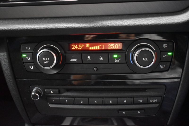 BMW X1 Xﾄﾞﾗｲﾌﾞ 20i Mｽﾎﾟｰﾂ LCI後期 4WD 8速AT 電子ｼﾌﾄ Bｶﾒﾗ 前後PDC ECOPROﾓｰﾄﾞ ｱｲﾄﾞﾘﾝｸﾞｽﾄｯﾌﾟｽﾏｰﾄｷｰ 18AW 専用ｴｱﾛ ｱﾙｶﾝﾀｰﾗｽﾎﾟｰﾂｼｰﾄ  ｼﾙﾊﾞｰｲﾝﾃﾘｱiﾄﾞﾗｲﾌﾞHDDﾅﾋﾞ ﾘﾝｸﾞ付ｷｾﾉﾝﾍｯﾄﾞﾗｲﾄ ﾀﾞｳﾝﾋﾙｱｼｽﾄ ETC 2年保証