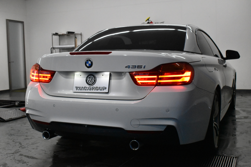 BMW 4シリーズ 435i ｶﾌﾞﾘｵﾚMｽﾎﾟｰﾂ ｱﾄﾞﾊﾞﾝｽﾄﾞｱｸﾃｨﾌﾞｾｰﾌﾃｨｰP 追従ACC HUD 直6ﾀｰﾎﾞ 電動ﾒﾀﾙﾙｰﾌ ﾋｰﾀｰ付赤革 LEDﾍｯﾄﾞﾗｲﾄ 車線逸脱&歩行者警告 衝突軽減B ﾀｯﾁﾊﾟｯﾄﾞiﾄﾞﾗｲﾌﾞHDDﾅﾋﾞ ﾌﾙｾｸﾞﾅﾋﾞBｶﾒﾗ前後PDC ｽﾏｰﾄｷｰ 2年保証