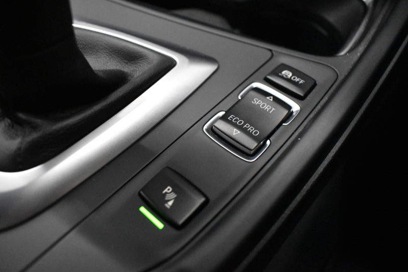 BMW 4シリーズ 435i ｶﾌﾞﾘｵﾚMｽﾎﾟｰﾂ ｱﾄﾞﾊﾞﾝｽﾄﾞｱｸﾃｨﾌﾞｾｰﾌﾃｨｰP 追従ACC HUD 直6ﾀｰﾎﾞ 電動ﾒﾀﾙﾙｰﾌ ﾋｰﾀｰ付赤革 LEDﾍｯﾄﾞﾗｲﾄ 車線逸脱&歩行者警告 衝突軽減B ﾀｯﾁﾊﾟｯﾄﾞiﾄﾞﾗｲﾌﾞHDDﾅﾋﾞ ﾌﾙｾｸﾞﾅﾋﾞBｶﾒﾗ前後PDC ｽﾏｰﾄｷｰ 2年保証