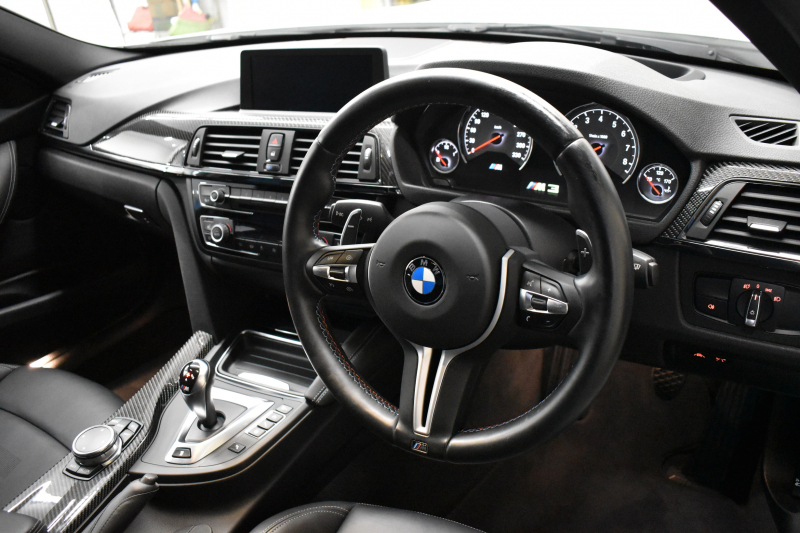 BMW Mシリーズ M3 MDCT ｵﾌﾟｼｮﾝ可変Mｻｽﾍﾟﾝｼｮﾝ 7速DCT ﾋｰﾀｰ付黒革 ｱﾀﾞﾌﾟﾃｨﾌﾞLEDﾍｯﾄﾞﾗｲﾄ HUD ｵﾌﾟｼｮﾝ19AW 車線逸脱&歩行者警告 衝突軽減B ｶｰﾎﾞﾝR&ｲﾝﾃﾘｱ ﾀｯﾁﾊﾟｯﾄﾞiﾄﾞﾗｲﾌﾞHDDﾅﾋﾞ ﾌﾙｾｸﾞ Bｶﾒﾗ ﾄﾗﾝｸｽﾎﾟｲﾗｰ  2年保証