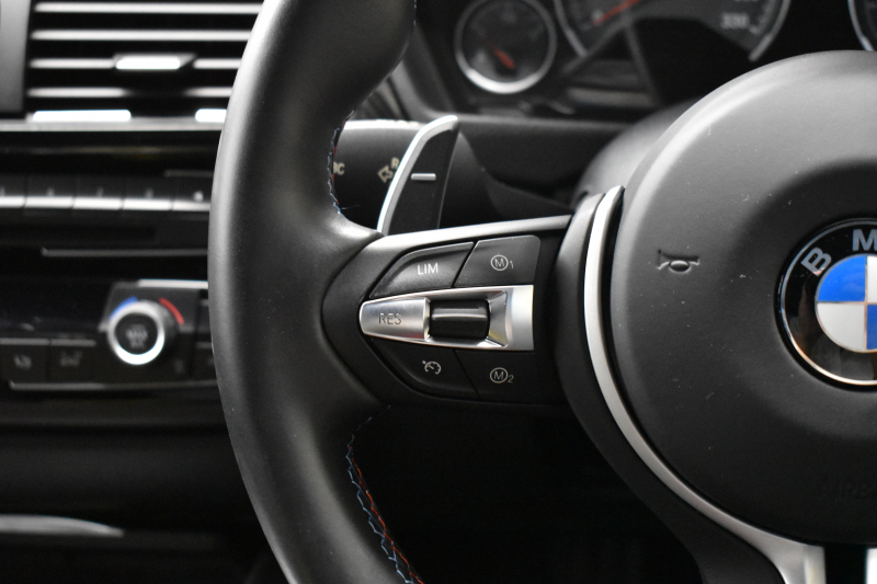 BMW Mシリーズ M3 MDCT ｵﾌﾟｼｮﾝ可変Mｻｽﾍﾟﾝｼｮﾝ 7速DCT ﾋｰﾀｰ付黒革 ｱﾀﾞﾌﾟﾃｨﾌﾞLEDﾍｯﾄﾞﾗｲﾄ HUD ｵﾌﾟｼｮﾝ19AW 車線逸脱&歩行者警告 衝突軽減B ｶｰﾎﾞﾝR&ｲﾝﾃﾘｱ ﾀｯﾁﾊﾟｯﾄﾞiﾄﾞﾗｲﾌﾞHDDﾅﾋﾞ ﾌﾙｾｸﾞ Bｶﾒﾗ ﾄﾗﾝｸｽﾎﾟｲﾗｰ  2年保証