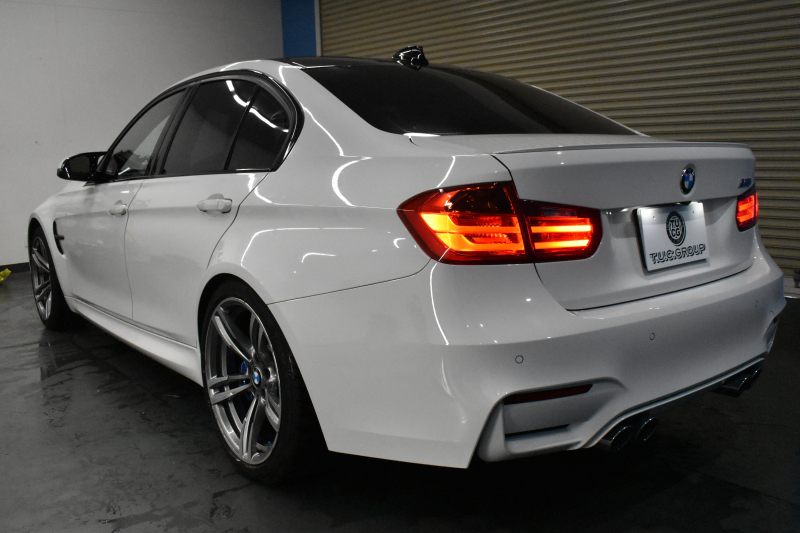 BMW Mシリーズ M3 MDCT ｵﾌﾟｼｮﾝ可変Mｻｽﾍﾟﾝｼｮﾝ 7速DCT ﾋｰﾀｰ付黒革 ｱﾀﾞﾌﾟﾃｨﾌﾞLEDﾍｯﾄﾞﾗｲﾄ HUD ｵﾌﾟｼｮﾝ19AW 車線逸脱&歩行者警告 衝突軽減B ｶｰﾎﾞﾝR&ｲﾝﾃﾘｱ ﾀｯﾁﾊﾟｯﾄﾞiﾄﾞﾗｲﾌﾞHDDﾅﾋﾞ ﾌﾙｾｸﾞ Bｶﾒﾗ ﾄﾗﾝｸｽﾎﾟｲﾗｰ  2年保証