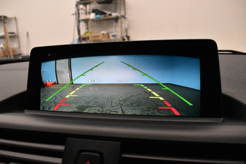 BMW 2シリーズ M235i 6速MT 直6ﾀｰﾎﾞ 326馬力  ｱﾗｺﾞｽﾀ車高調 Bｶﾒﾗ 18AW ｸﾙｺﾝ  ﾀｯﾁﾊﾟｯﾄﾞ式iﾄﾞﾗｲﾌﾞHDDﾅﾋﾞ 大型ﾌﾞﾚｰｷｼｽﾃﾑ 車線逸脱&歩行者警告 衝突軽減ﾌﾞﾚｰｷ ﾊﾟﾄﾞﾙｼﾌﾄ ｽﾏｰﾄｷｰ LEDﾘﾝｸﾞ付ｷｾﾉﾝ 2年保証