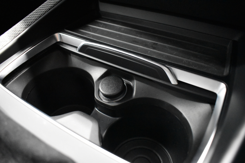 BMW Mシリーズ M2 6速MT LCI後期 ﾋｰﾀｰ付黒革 ｱﾀﾞﾌﾟﾃｨﾌﾞﾍｷｻｺﾞﾅﾙLEDﾍｯﾄﾞﾗｲﾄ&ﾃｰﾙ ﾀｯﾁﾊﾟﾈﾙHDDﾅﾋﾞBｶﾒﾗ 19AW 車線逸脱&歩行者警告 衝突軽減ﾌﾞﾚｰｷ ｶｰﾎﾞﾝｲﾝﾃﾘｱ ｽﾏｰﾄｷｰ 2年保証