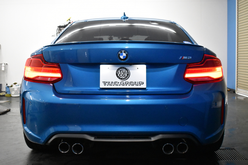 BMW Mシリーズ M2 6速MT LCI後期 ﾋｰﾀｰ付黒革 ｱﾀﾞﾌﾟﾃｨﾌﾞﾍｷｻｺﾞﾅﾙLEDﾍｯﾄﾞﾗｲﾄ&ﾃｰﾙ ﾀｯﾁﾊﾟﾈﾙHDDﾅﾋﾞBｶﾒﾗ 19AW 車線逸脱&歩行者警告 衝突軽減ﾌﾞﾚｰｷ ｶｰﾎﾞﾝｲﾝﾃﾘｱ ｽﾏｰﾄｷｰ 2年保証