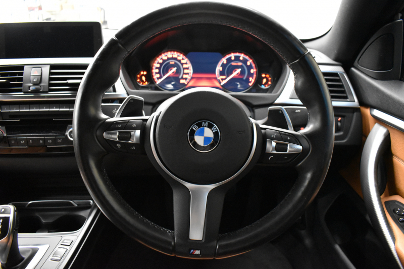 BMW 4シリーズ 420i ｸﾞﾗﾝｸｰﾍﾟ Mｽﾎﾟｰﾂ  LCI後期 追従ACC ﾍｷｻｺﾞﾅﾙLEDﾍｯﾄﾞﾗｲﾄ&ﾃｰﾙ ﾋｰﾀｰ付茶革 ｵﾌﾟｼｮﾝ19AW ﾀｯﾁﾊﾟﾈﾙ式iﾄﾞﾗｲﾌﾞHDDﾅﾋﾞﾌﾙｾｸﾞTV Bｶﾒﾗ 車線変更&逸脱&歩行者警告 衝突軽減ﾌﾞﾚｰｷ 電動Rｹﾞｰﾄ 1ｵｰﾅｰ 2年保証