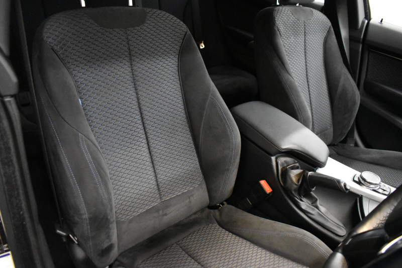 BMW 3シリーズ 320i ｸﾞﾗﾝﾂｰﾘｽﾓ Mｽﾎﾟｰﾂ 追従ACC ﾌﾙｾｸﾞTV  車線逸脱&歩行者警告 衝突軽減B 電動Rｹﾞｰﾄ 電格Rｳｲﾝｸﾞ ﾊﾟﾄﾞﾙｼﾌﾄ ｱﾙｶﾝﾀｰﾗ電動ｽﾎﾟｰﾂｼｰﾄ 18AW ﾀｯﾁﾊﾟｯﾄﾞﾅﾋﾞBｶﾒﾗ iｽﾄｯﾌﾟ ｽﾏｰﾄｷｰ2年保証