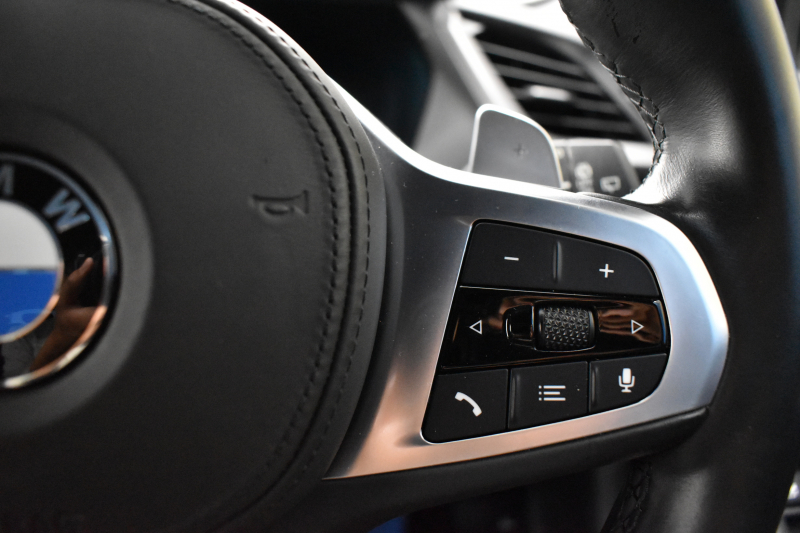 BMW 1シリーズ M135i xDrive ﾌﾙﾀｲﾑ4WD ﾃﾞﾋﾞｭｰP ｺﾝﾌｫｰﾄP ﾅﾋﾞｹﾞｰｼｮﾝP 可変ｻｽﾍﾟﾝｼｮﾝ Mｽﾎﾟｰﾂﾌﾞﾚｰｷ ACC Pｱｼｽﾄ BMWﾗｲﾌﾞｺｯｸﾋﾟｯﾄ ﾋｰﾀｰ付ｱﾙｶﾝﾀｰﾗｺﾝﾋﾞｽﾎﾟｰﾂｼｰﾄ ﾀｯﾁﾊﾟﾈﾙﾅﾋﾞ ｱｯﾌﾟﾙｶｰﾌﾟﾚｲ ﾍｷｻｺﾞﾅﾙLEDﾍｯﾄﾞﾗｲﾄ  2年保証