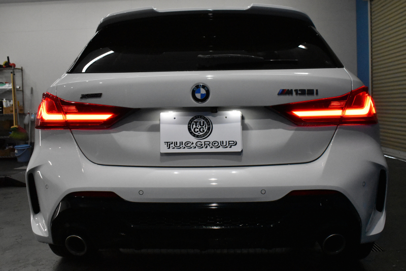 BMW 1シリーズ M135i xDrive ﾌﾙﾀｲﾑ4WD ﾃﾞﾋﾞｭｰP ｺﾝﾌｫｰﾄP ﾅﾋﾞｹﾞｰｼｮﾝP 可変ｻｽﾍﾟﾝｼｮﾝ Mｽﾎﾟｰﾂﾌﾞﾚｰｷ ACC Pｱｼｽﾄ BMWﾗｲﾌﾞｺｯｸﾋﾟｯﾄ ﾋｰﾀｰ付ｱﾙｶﾝﾀｰﾗｺﾝﾋﾞｽﾎﾟｰﾂｼｰﾄ ﾀｯﾁﾊﾟﾈﾙﾅﾋﾞ ｱｯﾌﾟﾙｶｰﾌﾟﾚｲ ﾍｷｻｺﾞﾅﾙLEDﾍｯﾄﾞﾗｲﾄ  2年保証