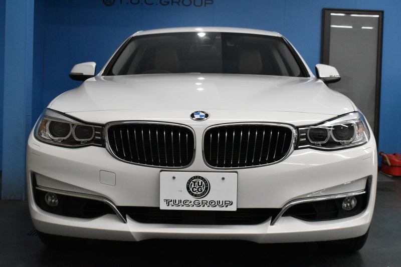 BMW 3シリーズ 320i ｸﾞﾗﾝﾂｰﾘｽﾓ ﾗｸﾞｼﾞｭｱﾘｰ  追従ACC ﾋｰﾀｰ付ﾍﾞｰｼﾞｭ革 車線逸脱&歩行者警告 衝突軽減B 電動Rｹﾞｰﾄ 電格Rｽﾎﾟｲﾗｰ ﾀｯﾁﾊﾟｯﾄﾞHDDﾅﾋﾞ Bｶﾒﾗ ﾘｱPDC ﾘﾝｸﾞ付ｷｾﾉﾝ ｽﾏｰﾄｷｰ iｽﾄｯﾌﾟ 2年保証