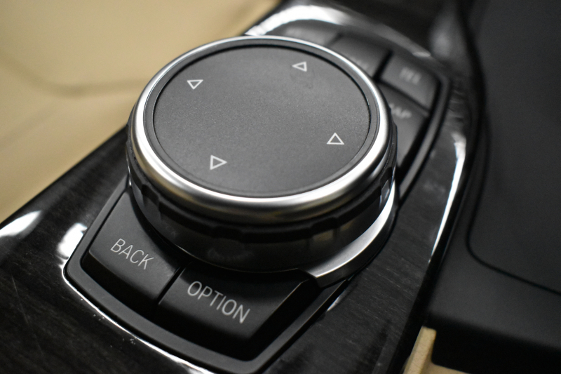 BMW 3シリーズ 320i ｸﾞﾗﾝﾂｰﾘｽﾓ ﾗｸﾞｼﾞｭｱﾘｰ  追従ACC ﾋｰﾀｰ付ﾍﾞｰｼﾞｭ革 車線逸脱&歩行者警告 衝突軽減B 電動Rｹﾞｰﾄ 電格Rｽﾎﾟｲﾗｰ ﾀｯﾁﾊﾟｯﾄﾞHDDﾅﾋﾞ Bｶﾒﾗ ﾘｱPDC ﾘﾝｸﾞ付ｷｾﾉﾝ ｽﾏｰﾄｷｰ iｽﾄｯﾌﾟ 2年保証